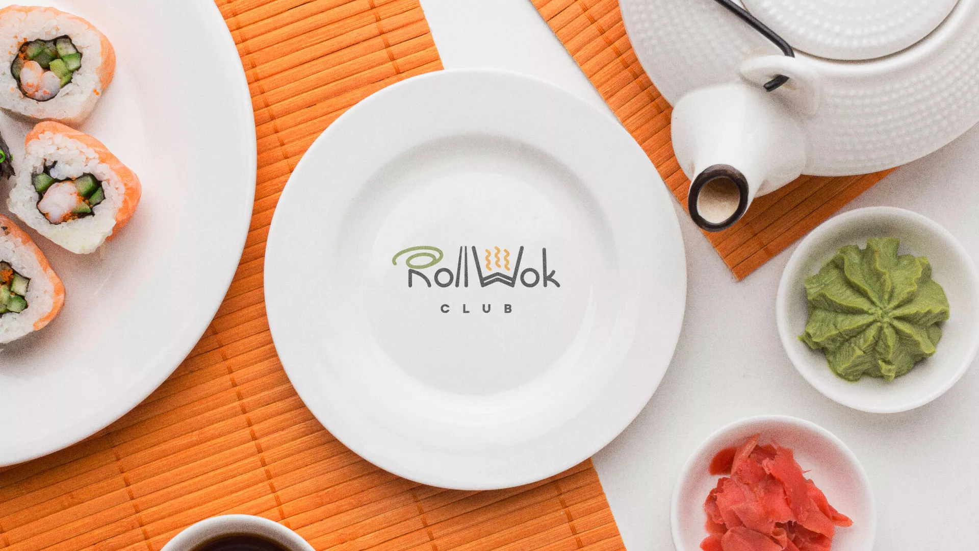 Разработка логотипа и фирменного стиля в Сердобске для суши-бара «Roll Wok Club» Разработка логотипа и фирменного стиля в Сердобске для суши-бара «Roll Wok Club»